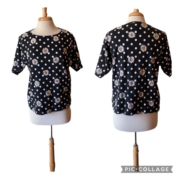 Vintage Tops - Vintage Richard and company daisy polka dot shirt